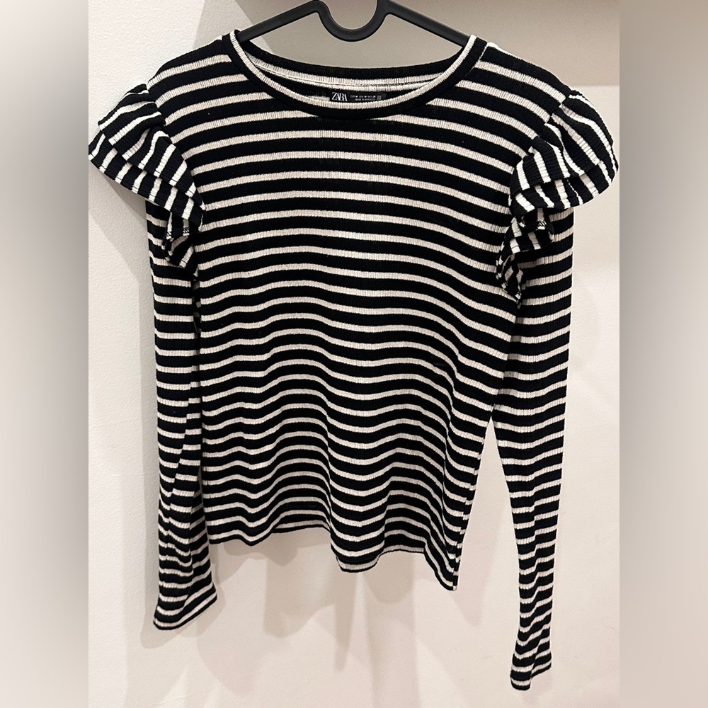 Zara black and white striped long sleeve top